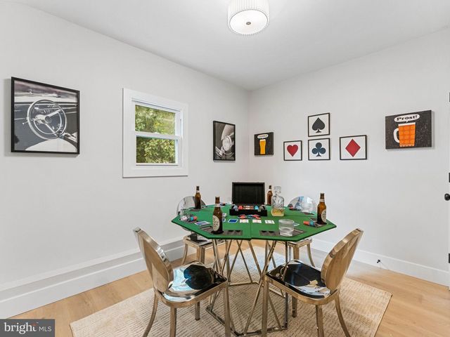 705 KINGS HWY S, Cherry Hill, NJ 08034