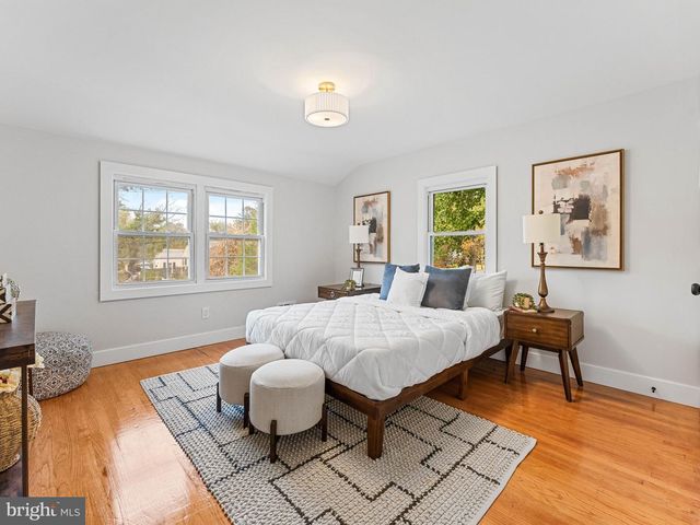 705 KINGS HWY S, Cherry Hill, NJ 08034