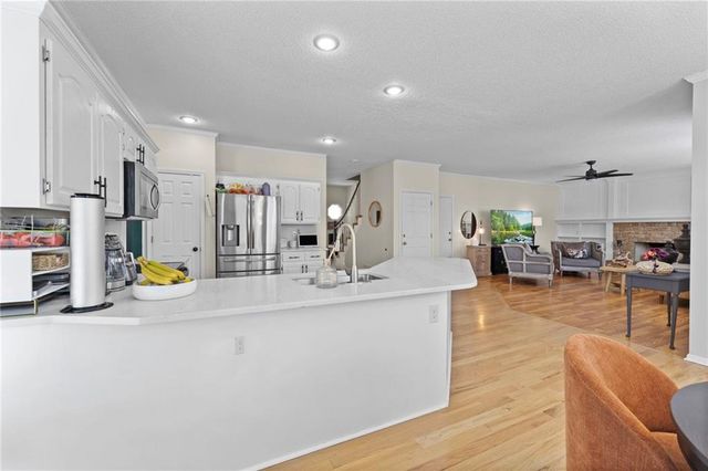 13001 Slater Street, Overland Park, KS 66213