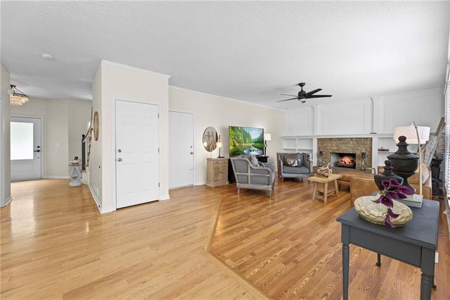 13001 Slater Street, Overland Park, KS 66213