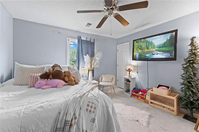 13001 Slater Street, Overland Park, KS 66213