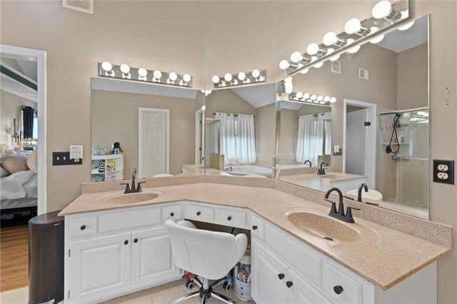 13001 Slater Street, Overland Park, KS 66213