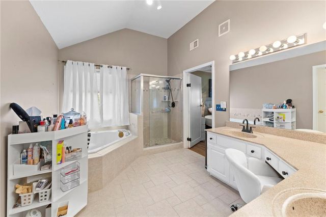 13001 Slater Street, Overland Park, KS 66213