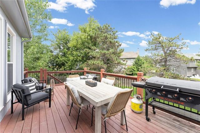 13001 Slater Street, Overland Park, KS 66213