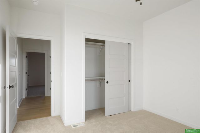 21410 Morning View Drive, Elkhorn, NE 68022