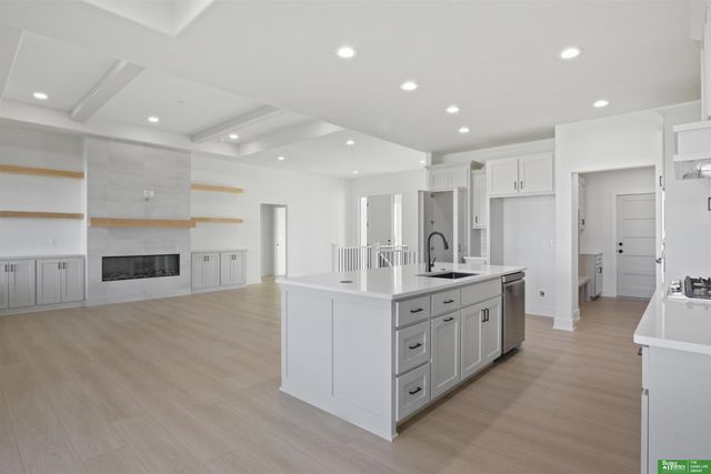 21410 Morning View Drive, Elkhorn, NE 68022