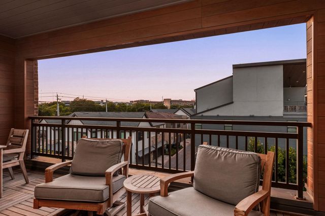 3900 Emory Peak PASS, Austin, TX 78731