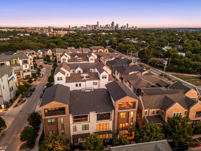 3900 Emory Peak PASS, Austin, TX 78731