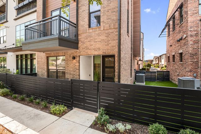 3900 Emory Peak PASS, Austin, TX 78731