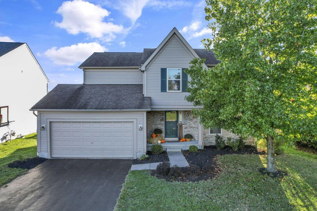 1601 Morrison Farms Drive, Blacklick, OH 43004