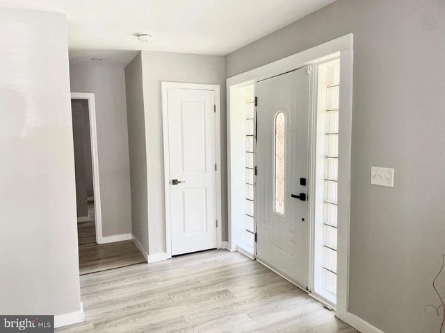 378 EGGERTS CROSSING RD, Ewing Twp, NJ 08638