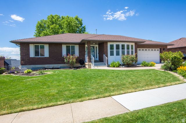 2561 E 2700 N, Layton, UT 84040