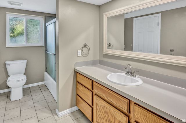 2561 E 2700 N, Layton, UT 84040