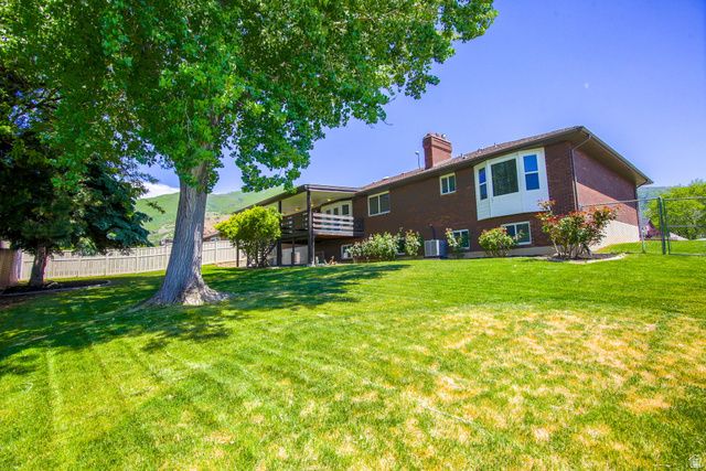 2561 E 2700 N, Layton, UT 84040