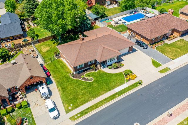 2561 E 2700 N, Layton, UT 84040