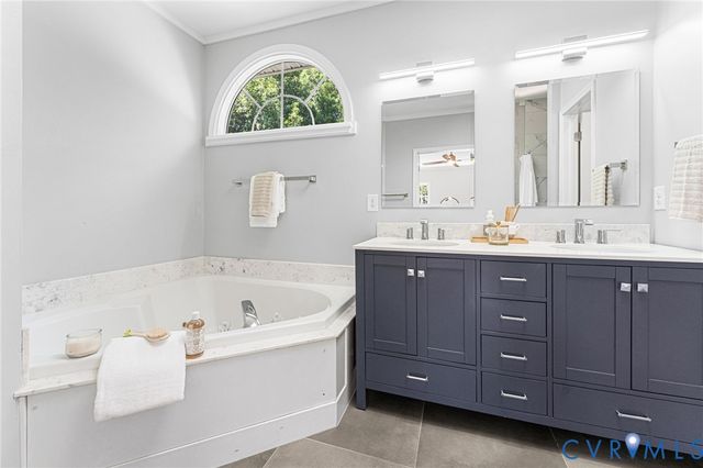 12524 Walton Lake Dr, Midlothian, VA 23114