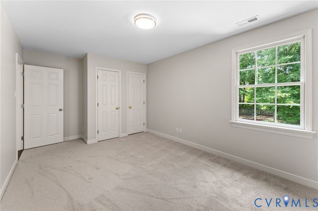 12524 Walton Lake Dr, Midlothian, VA 23114