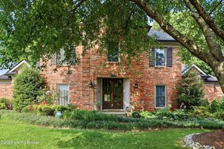 1010 Oxmoor Woods Pkwy, Louisville, KY 40222