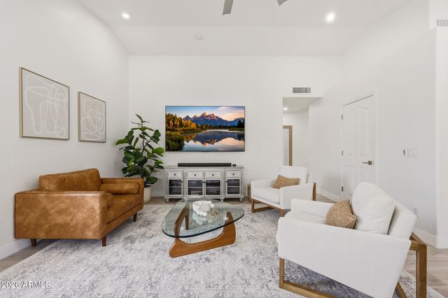 4719 E Weaver Road, Phoenix, AZ 85050