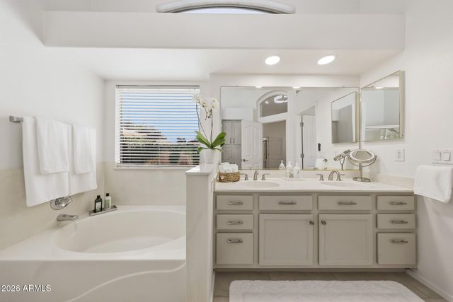 4719 E Weaver Road, Phoenix, AZ 85050