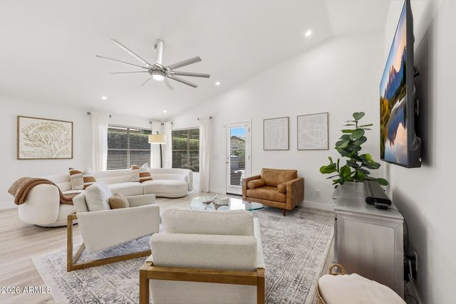 4719 E Weaver Road, Phoenix, AZ 85050