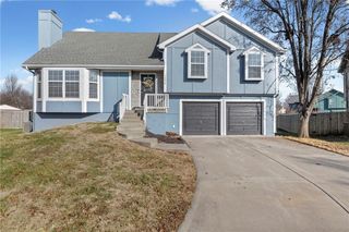 1034 N Parker Terrace, Olathe, KS 66061