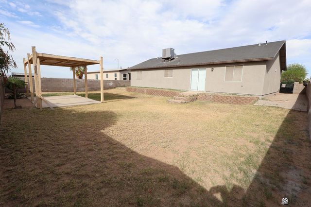 3026 S Orlando Ave, Yuma, AZ 85365