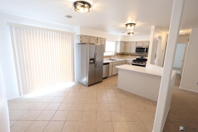 3026 S Orlando Ave, Yuma, AZ 85365