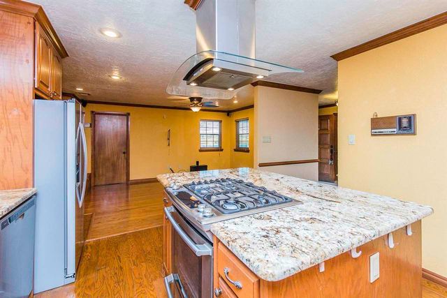 3905 SE Devonshire Dr, Lawton, OK 73501