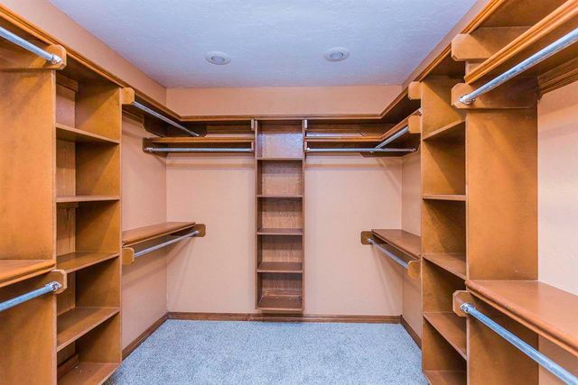 3905 SE Devonshire Dr, Lawton, OK 73501