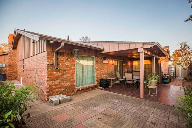 3905 SE Devonshire Dr, Lawton, OK 73501
