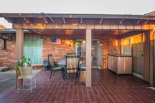 3905 SE Devonshire Dr, Lawton, OK 73501