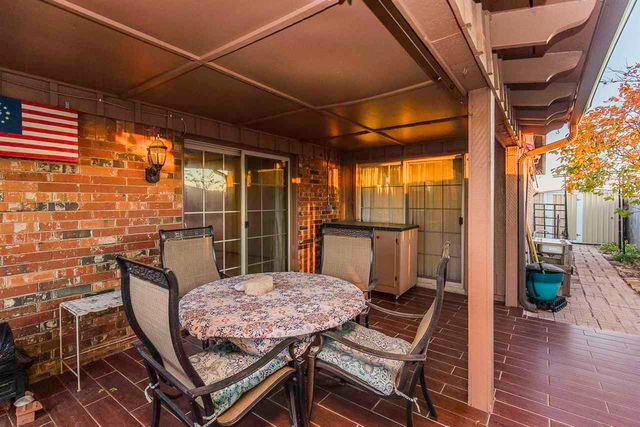 3905 SE Devonshire Dr, Lawton, OK 73501