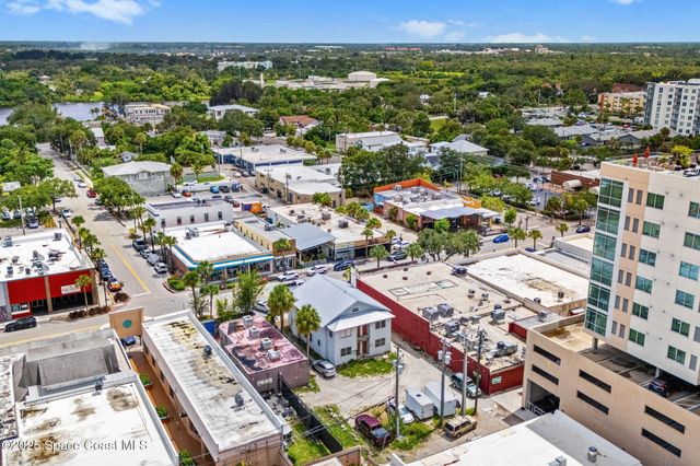 814 E New Haven Avenue, Melbourne, FL 32901