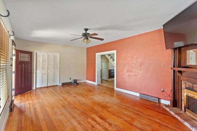 220 W Wichita Street, Miami, TX 79059