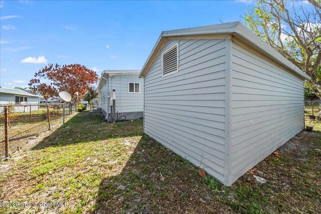 1848 Seagrape Street NE, Palm Bay, FL 32905