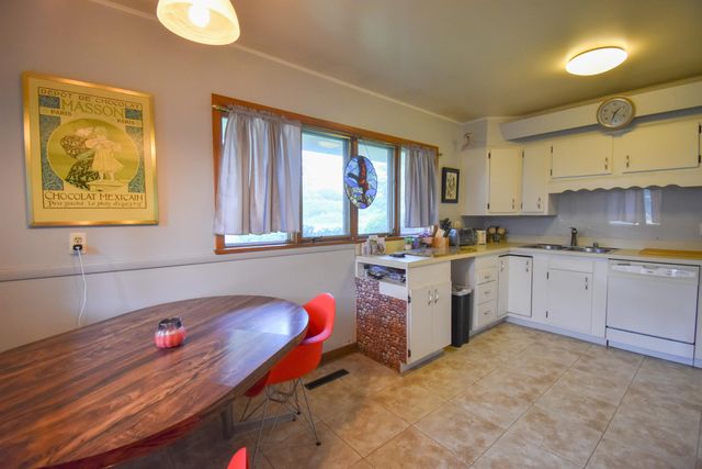 2515 W 57th Avenue, Merrillville, IN 46410
