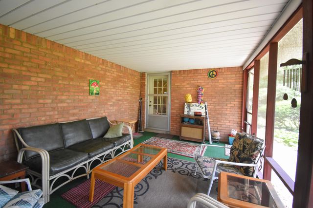 2515 W 57th Avenue, Merrillville, IN 46410