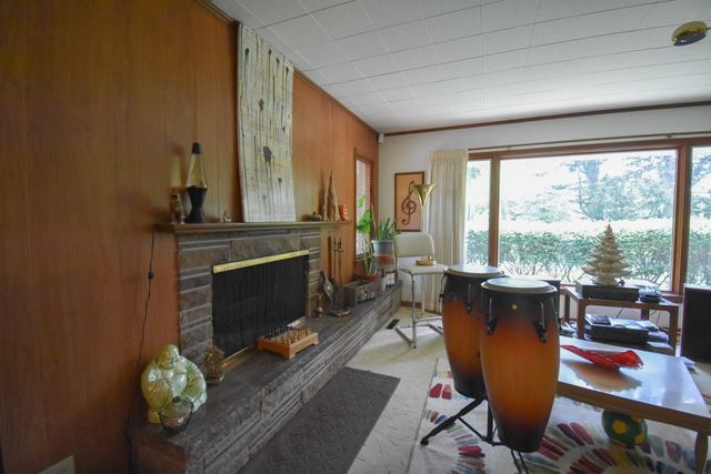 2515 W 57th Avenue, Merrillville, IN 46410
