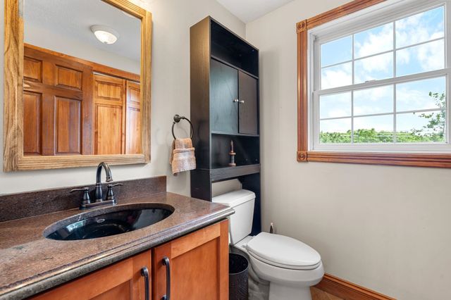 4 Faith Drive, Derry, NH 03038