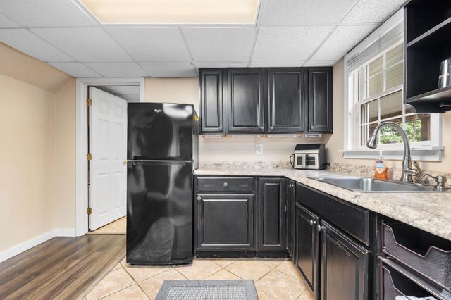 4 Faith Drive, Derry, NH 03038