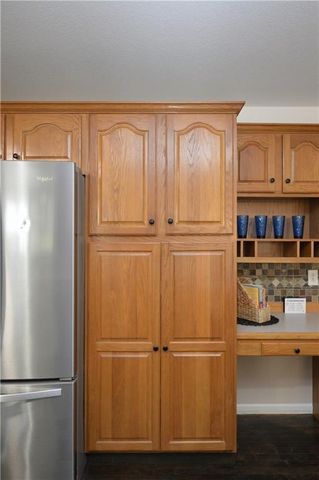 11 Chadwick Lane, Country Club, MO 64506