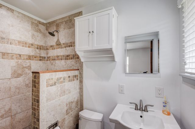 8730 Gladwood Lane, Dallas, TX 75243