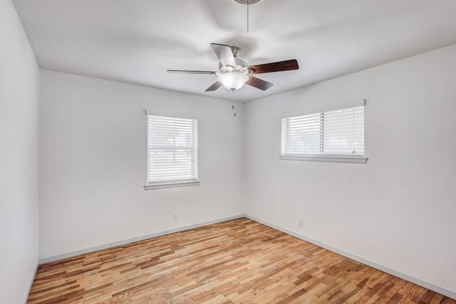 8730 Gladwood Lane, Dallas, TX 75243