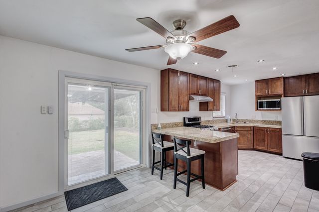 8730 Gladwood Lane, Dallas, TX 75243