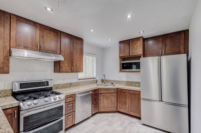 8730 Gladwood Lane, Dallas, TX 75243