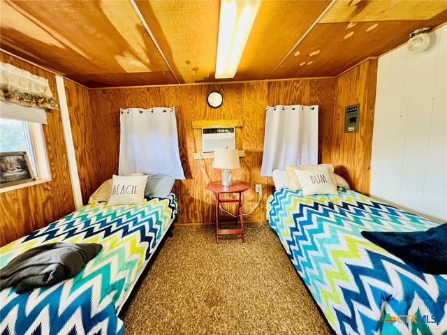 56 Rutherford, Port O'connor, TX 77982