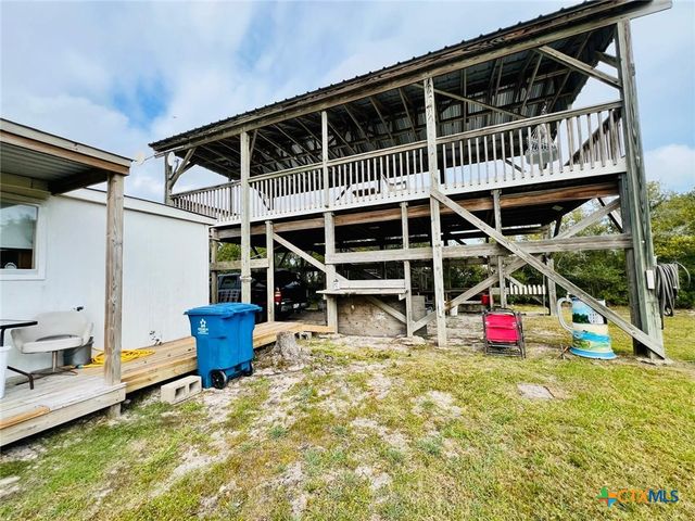 56 Rutherford, Port O'connor, TX 77982