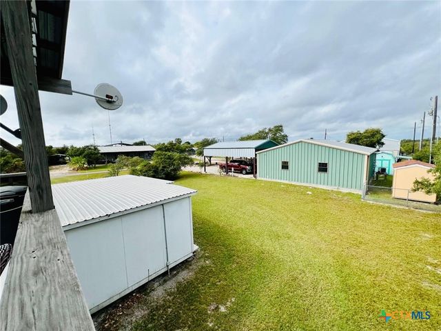 56 Rutherford, Port O'connor, TX 77982