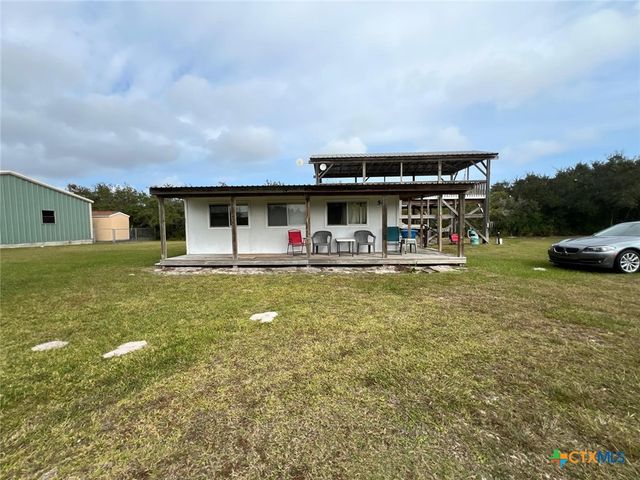 56 Rutherford, Port O'connor, TX 77982